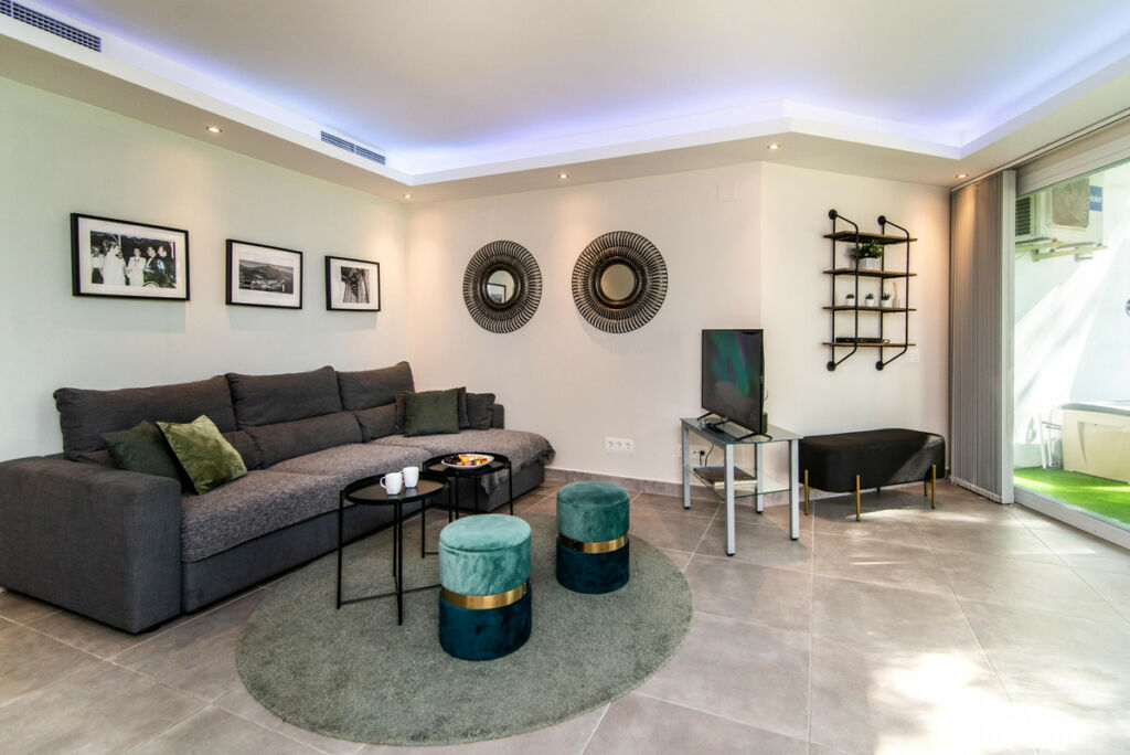 Middle Floor Apartment Puerto Banús Málaga - image 16