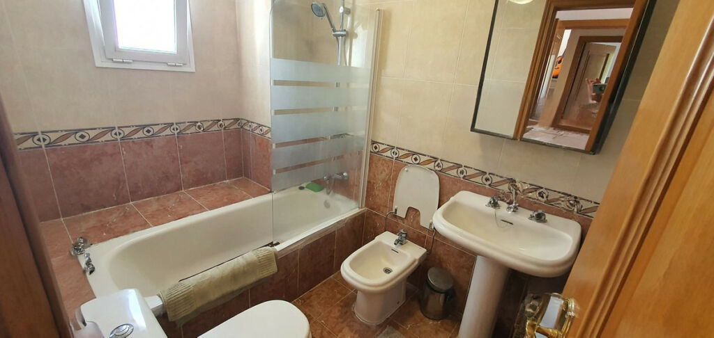 Townhouse Fuengirola Málaga - image 17
