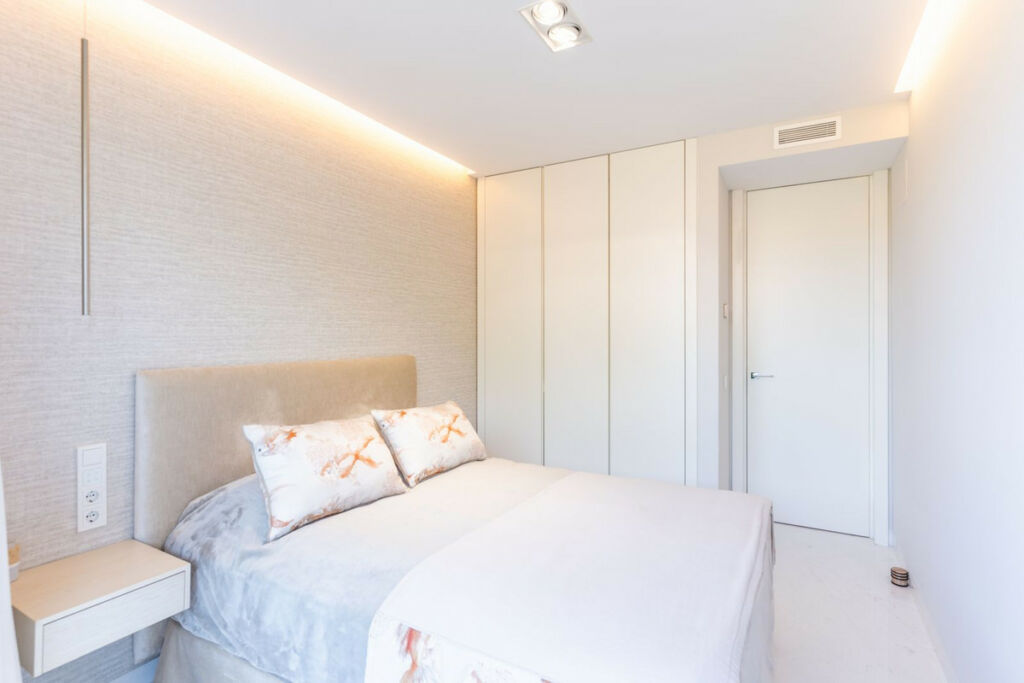 Ground Floor Apartment Estepona Málaga - image 17