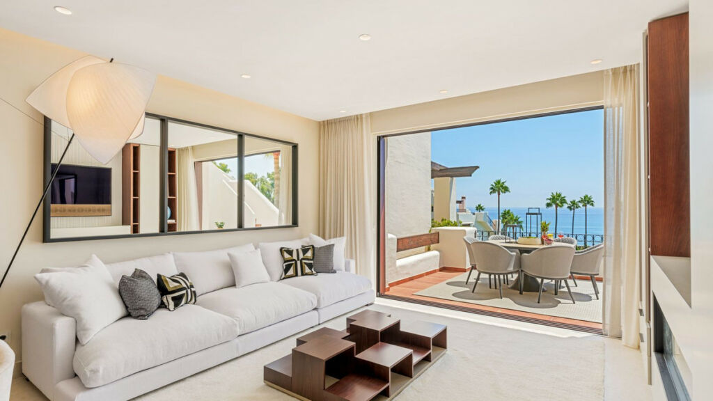 Penthouse New Golden Mile Málaga - image 17