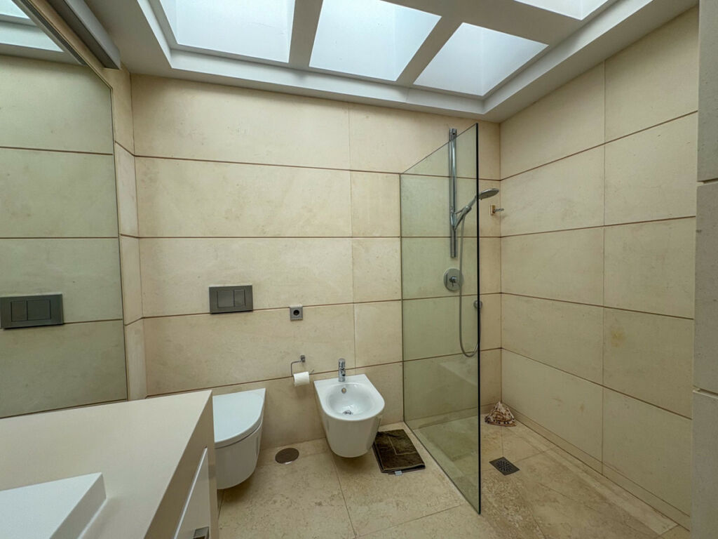 Townhouse Nueva Andalucía Málaga - image 17