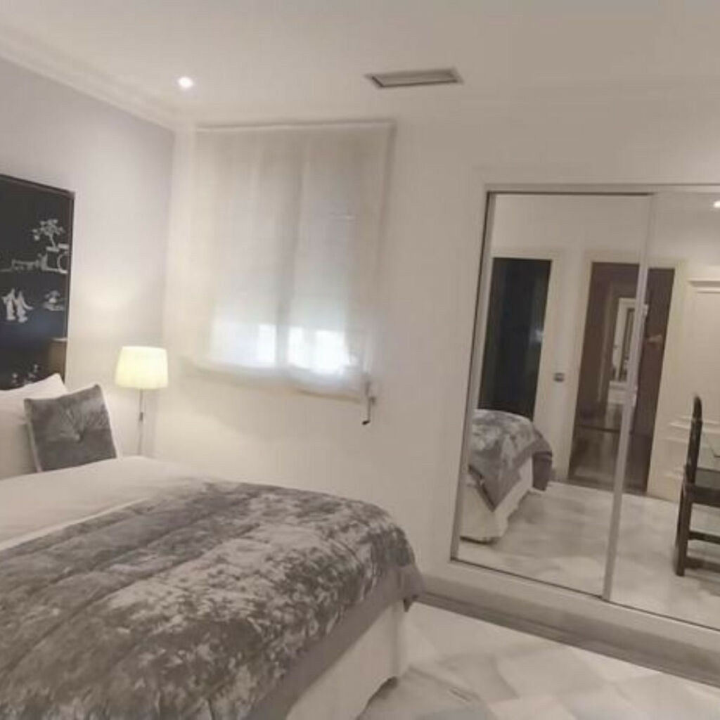 Middle Floor Apartment Marbella Málaga - image 17