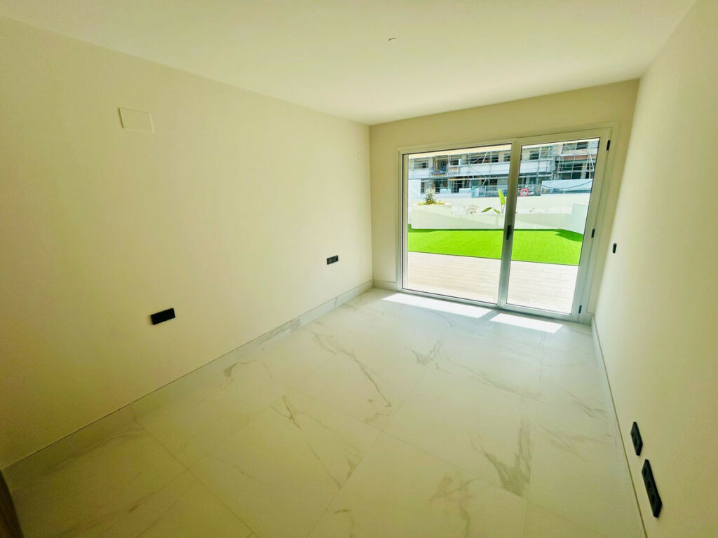 Ground Floor Apartment San Pedro de Alcántara Málaga - image 17
