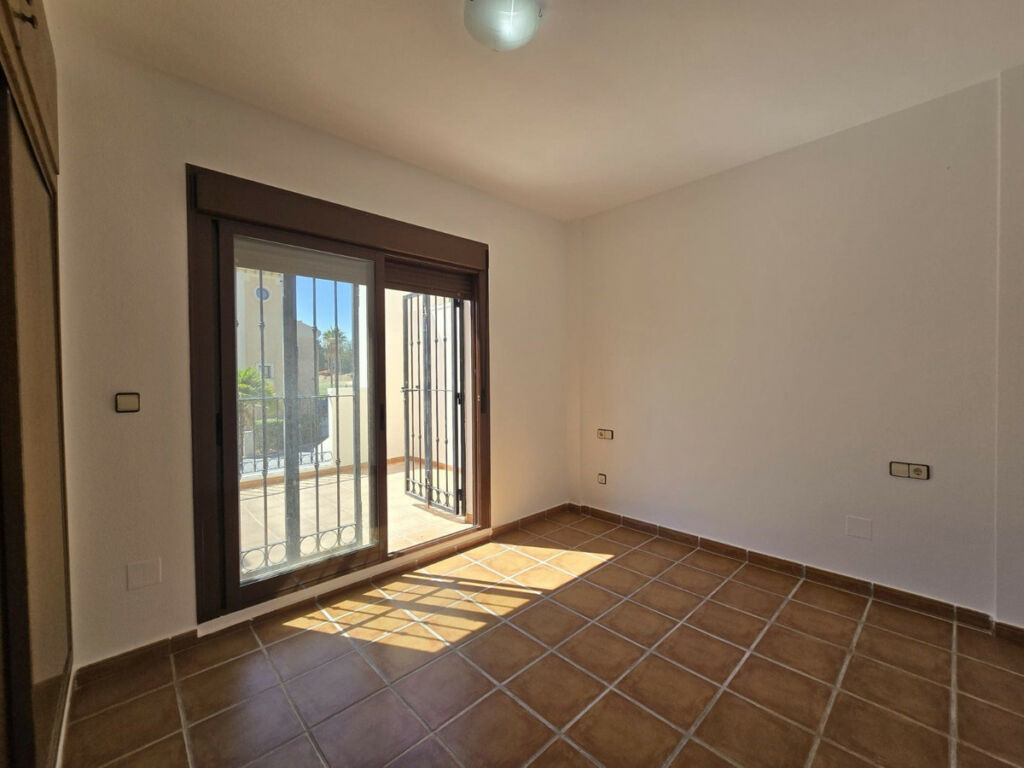 Detached Villa La Finca Golf Alicante - image 17