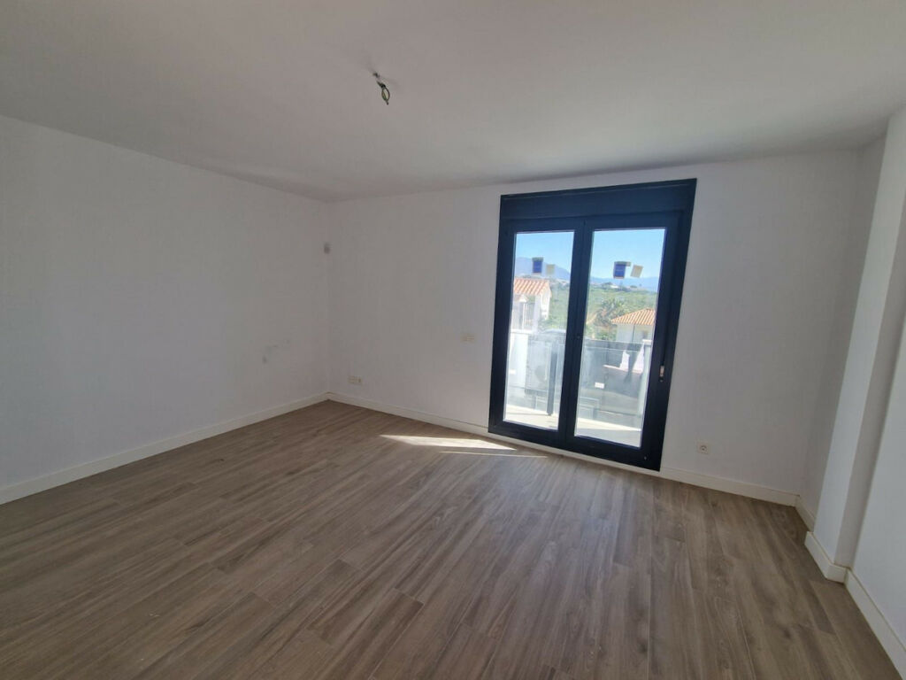 Semi-Detached House Manilva Málaga - image 16