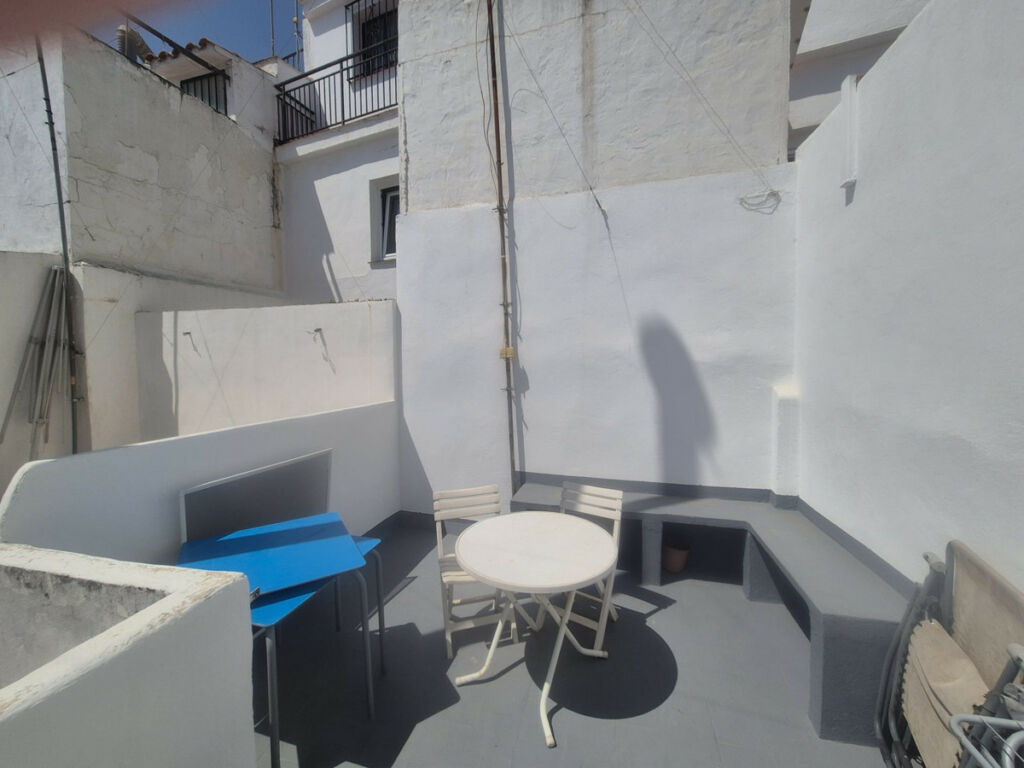 Middle Floor Apartment Estepona Málaga - image 18