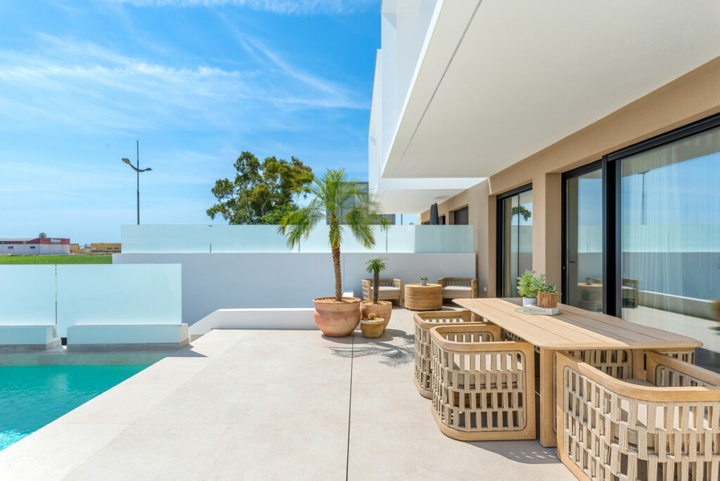 Semi-Detached House Dolores Alicante - image 18