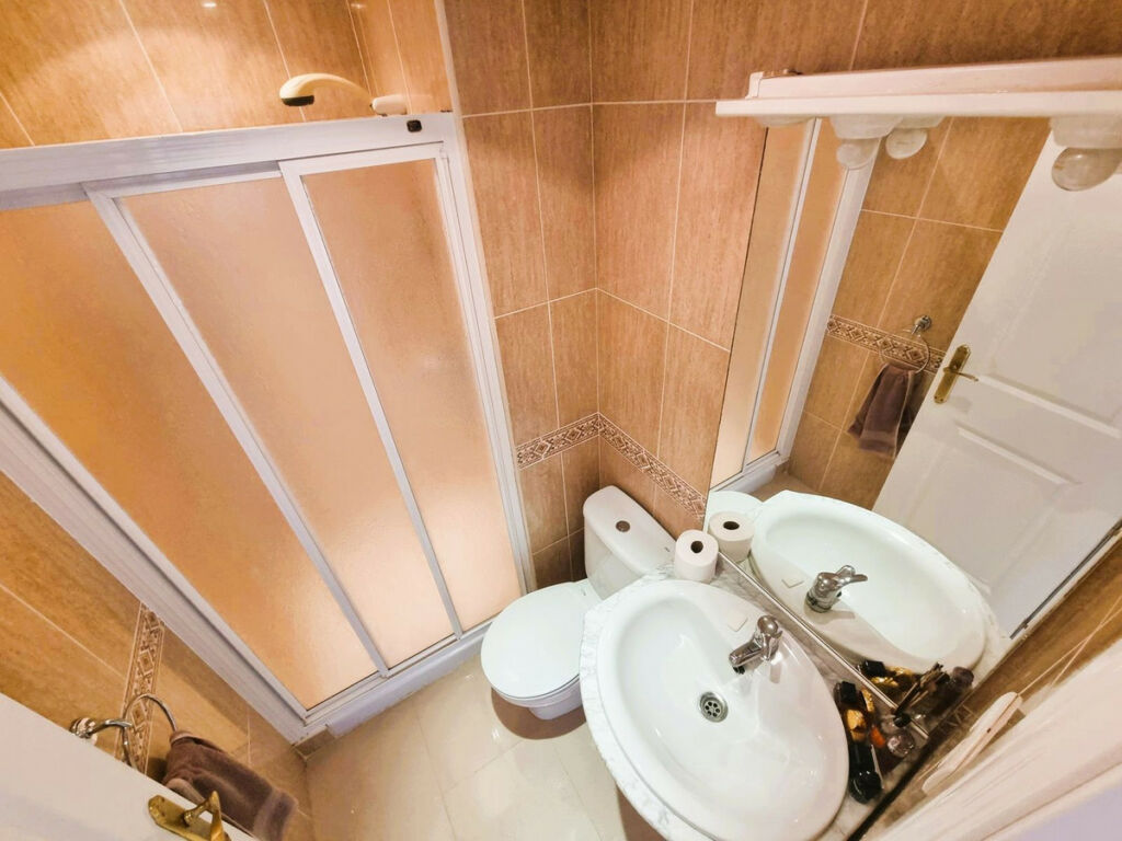 Middle Floor Apartment Calahonda Málaga - image 22