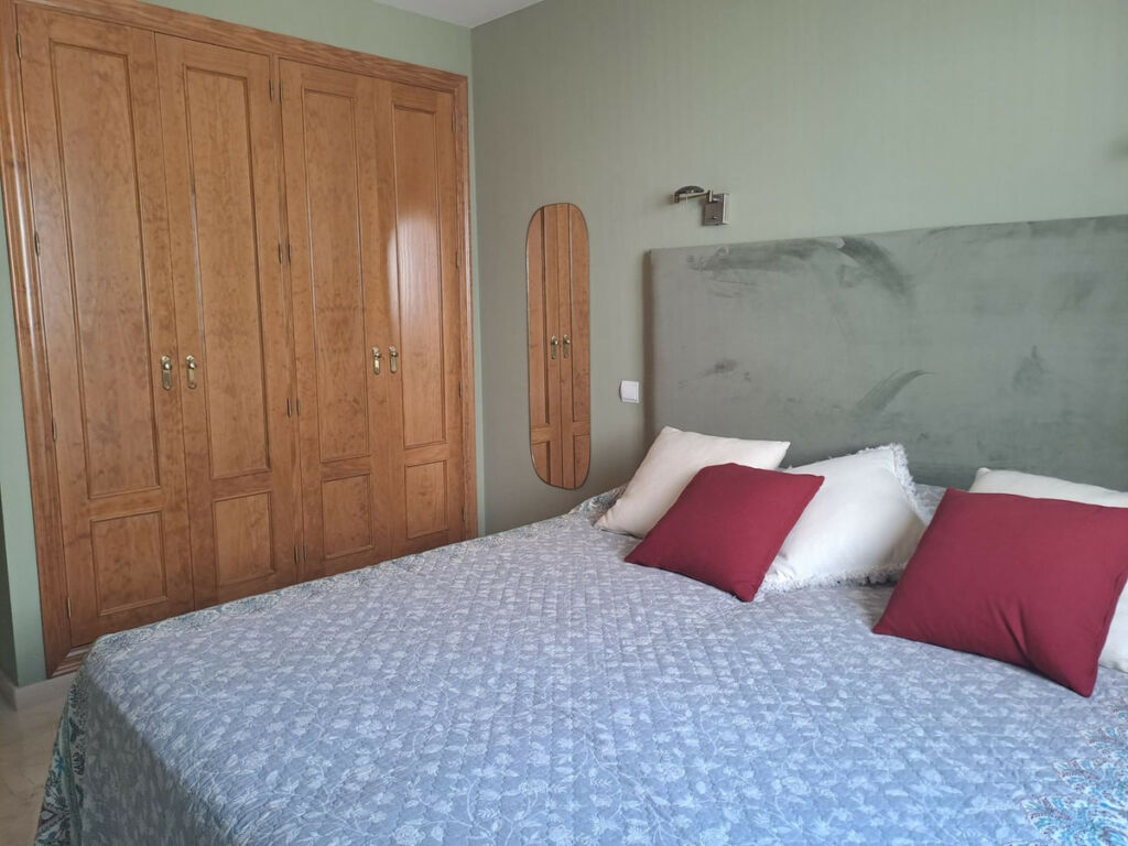 Middle Floor Apartment Benahavís Málaga - image 18