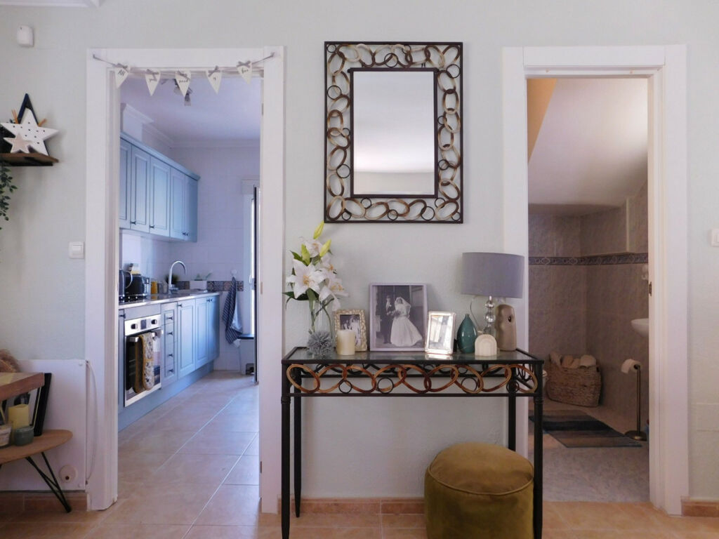 Detached Villa Villamartin Alicante - image 18