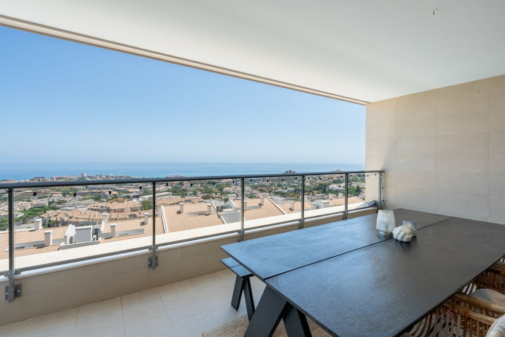 Middle Floor Apartment Benalmadena Málaga - image 18