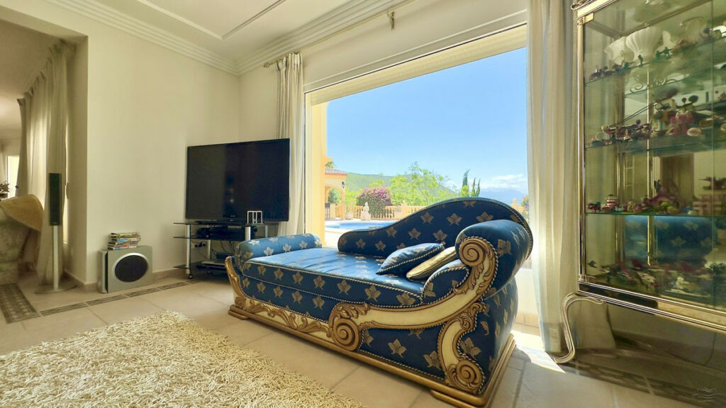 Detached Villa Javea Alicante - image 18