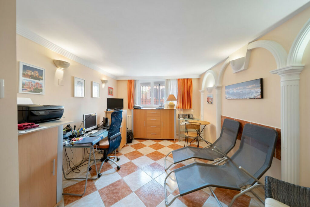 Detached Villa Mijas Málaga - image 18