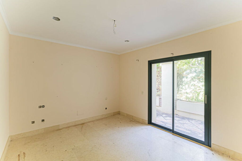 Ground Floor Apartment Benahavís Málaga - image 18