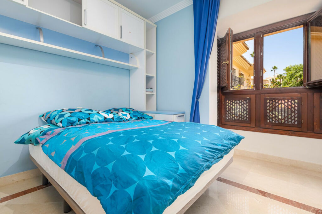 Semi-Detached House Riviera del Sol Málaga - image 18