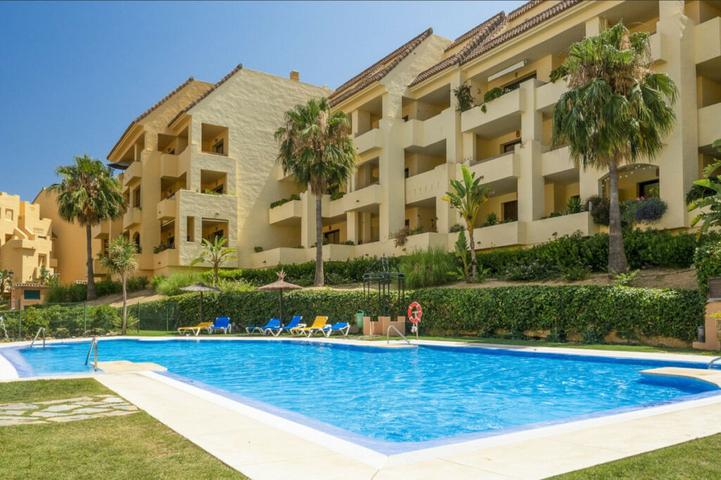Penthouse La Duquesa Málaga - image 16