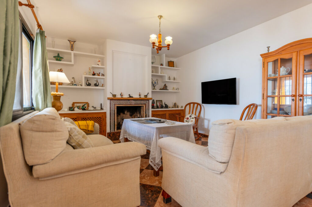 Detached Villa Las Chapas Málaga - image 18