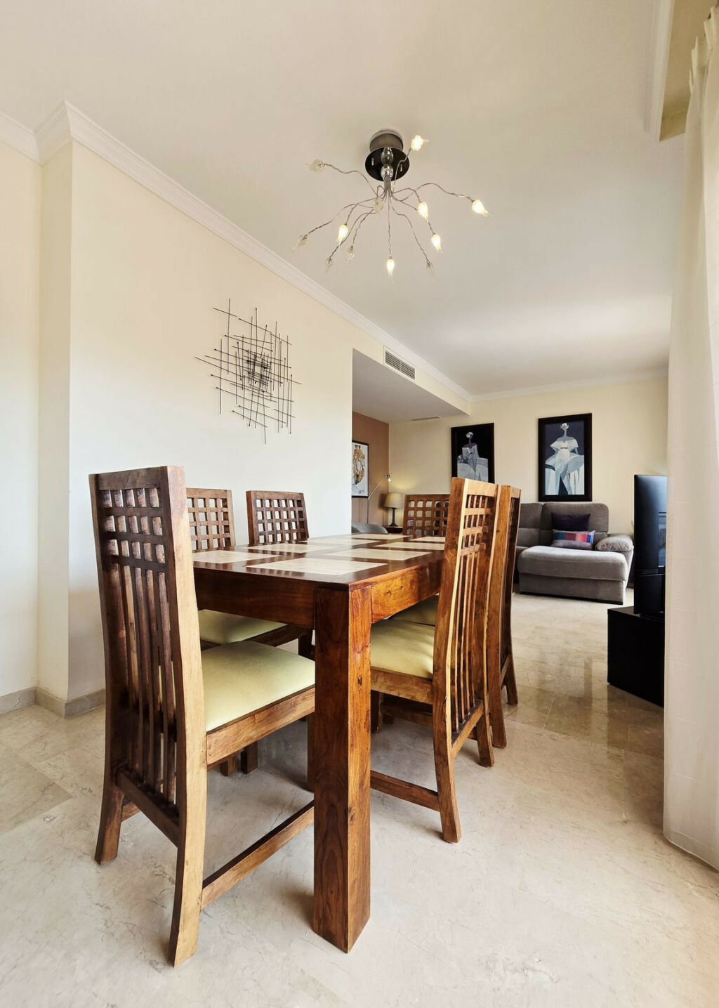Penthouse Elviria Málaga - image 18