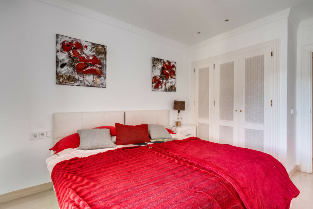 Middle Floor Apartment La Quinta Málaga - image 18