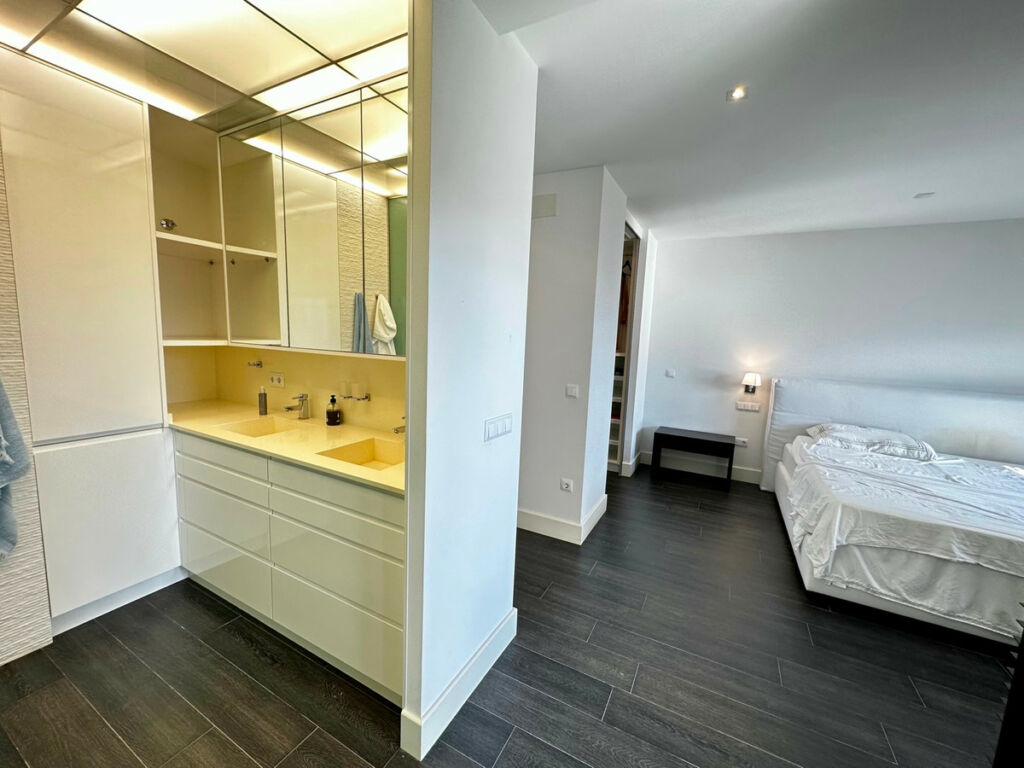 Penthouse Guardamar del Segura Alicante - image 18