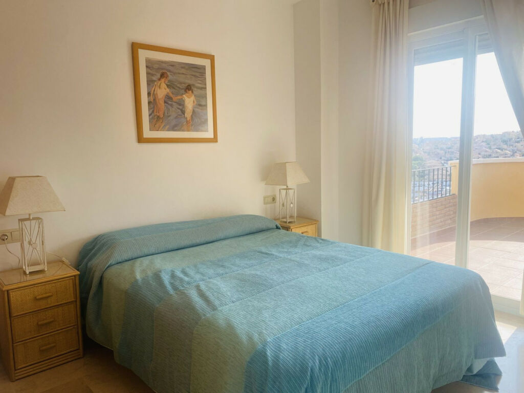 Middle Floor Apartment Riviera del Sol Málaga - image 18