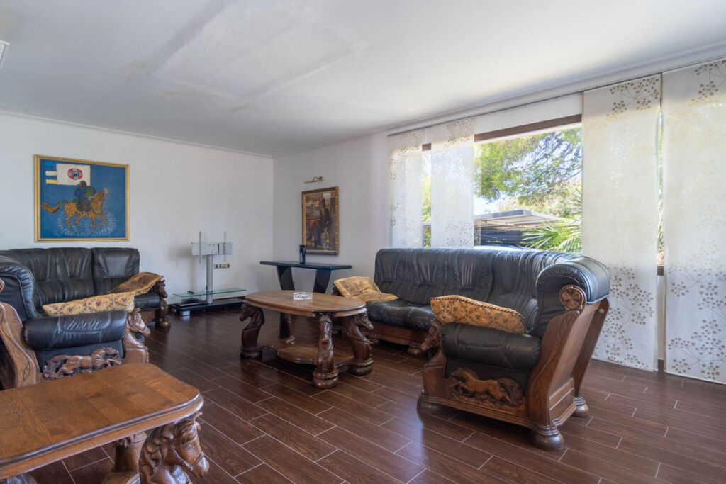 Detached Villa Denia Alicante - image 18