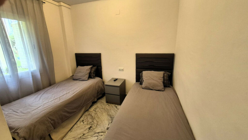 Ground Floor Apartment Bahía de Marbella Málaga - image 16