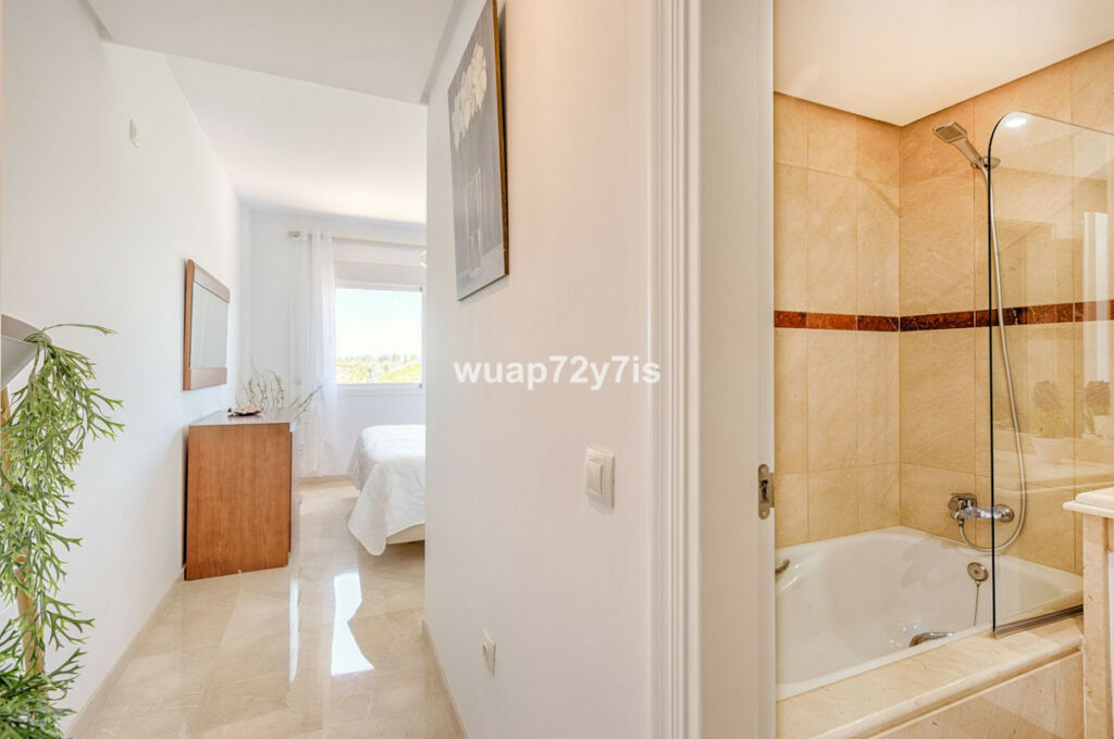 Penthouse Costalita Málaga - image 18