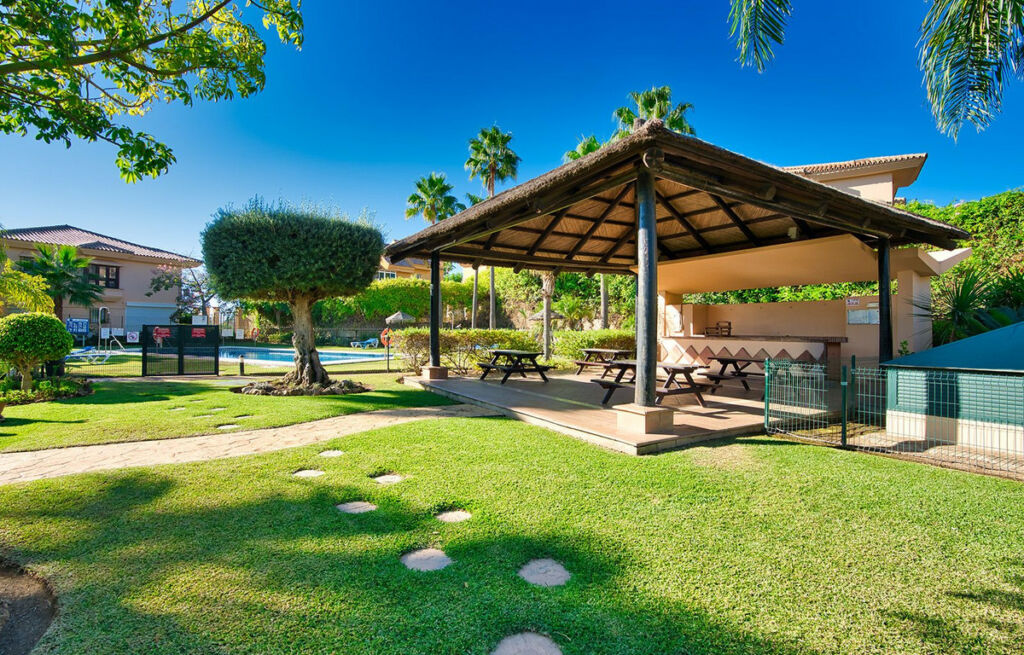 Semi-Detached House Riviera del Sol Málaga - image 18