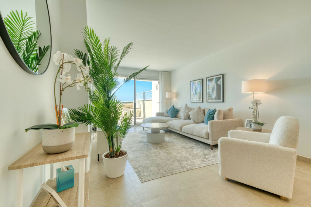 Penthouse Estepona Málaga - image 19