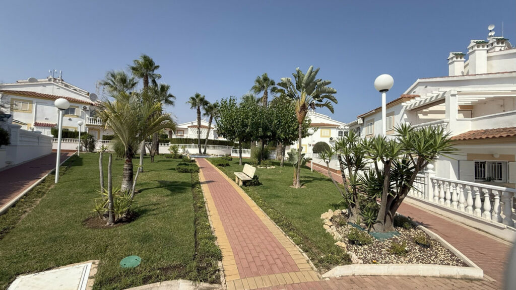 Ground Floor Apartment La Zenia Alicante - image 18