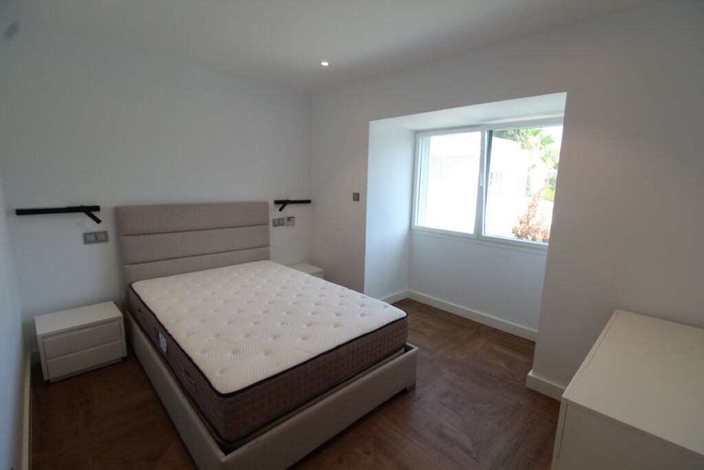 Detached Villa Nueva Andalucía Málaga - image 17