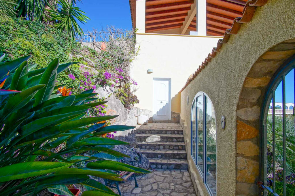 Detached Villa Pego Alicante - image 18