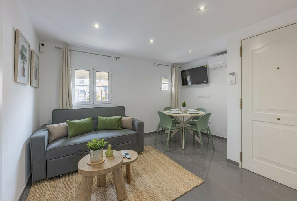 Top Floor Apartment Estepona Málaga - image 18