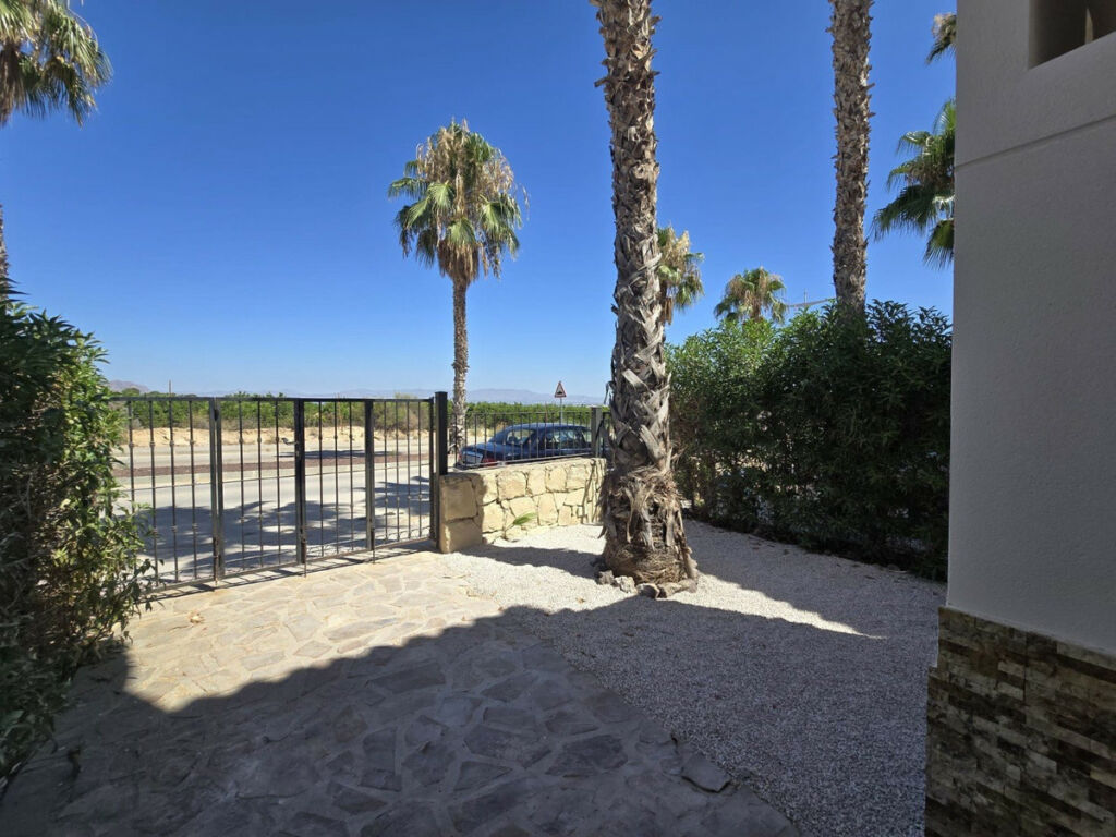 Detached Villa La Finca Golf Alicante - image 18