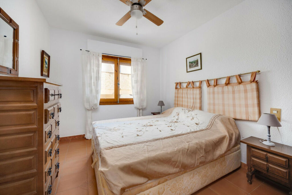 Middle Floor Apartment La Mata Alicante - image 18