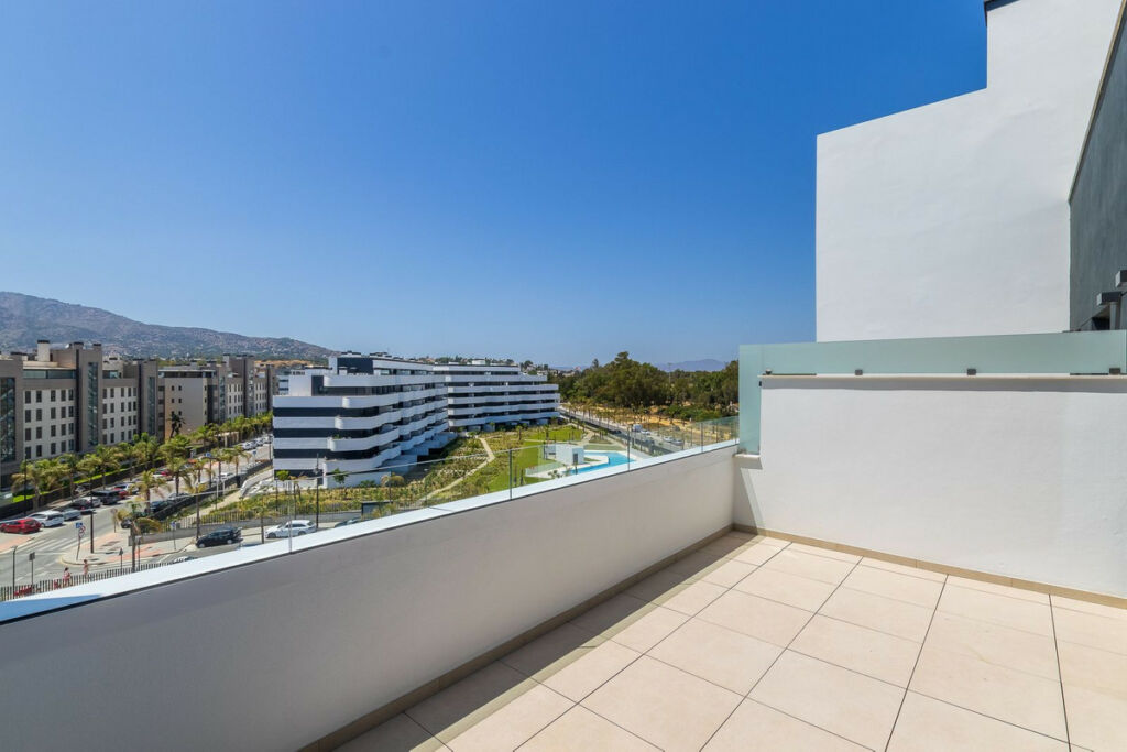 Penthouse Playamar Málaga - image 18