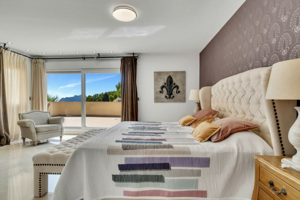 Detached Villa Benissa Alicante - image 18