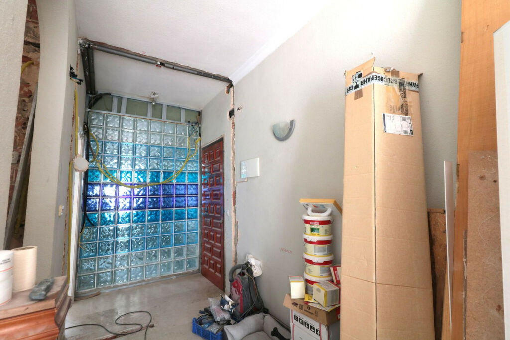 Middle Floor Apartment New Golden Mile Málaga - image 18
