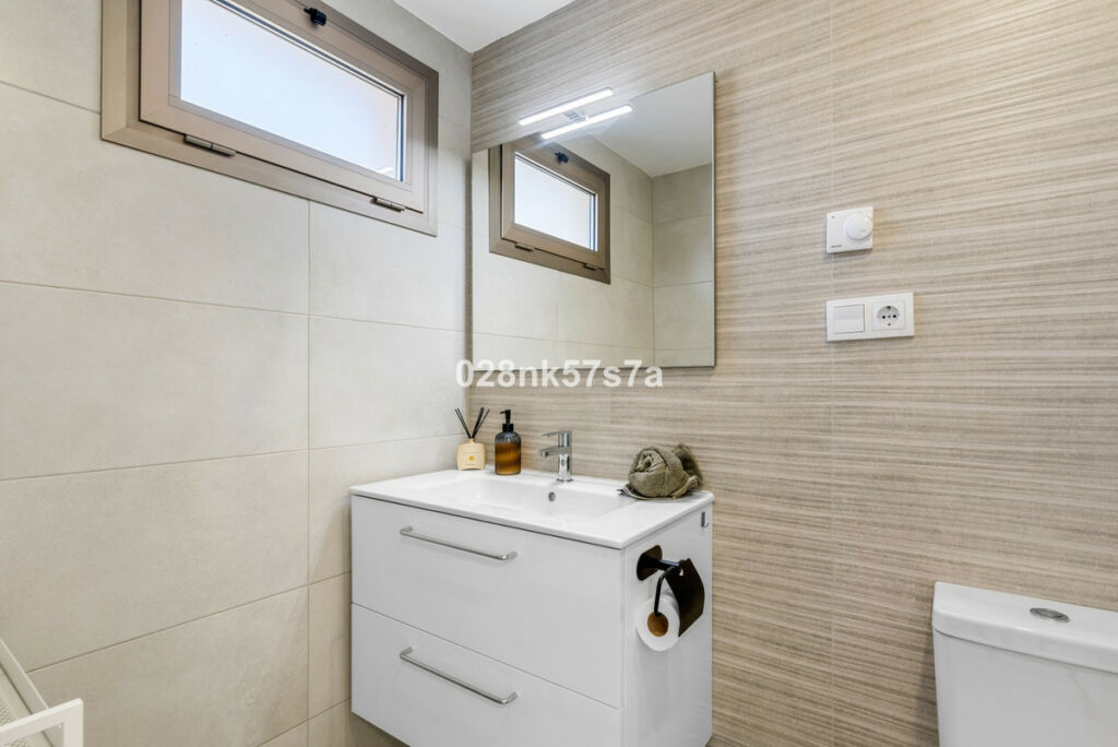 Middle Floor Apartment Orihuela Costa Alicante - image 18