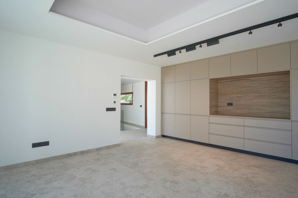 Detached Villa Benissa Alicante - image 18