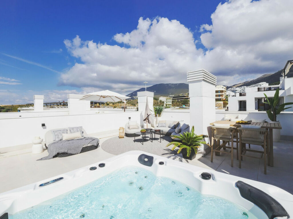 Penthouse Duplex Higueron Málaga - image 19