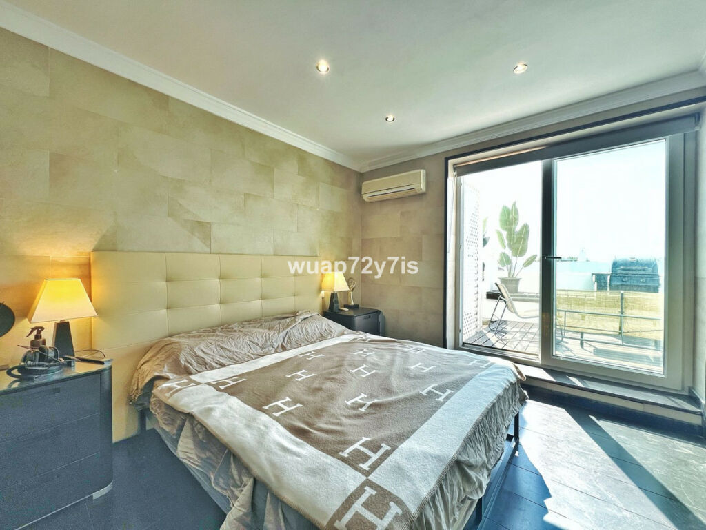 Penthouse El Paraiso Málaga - image 20