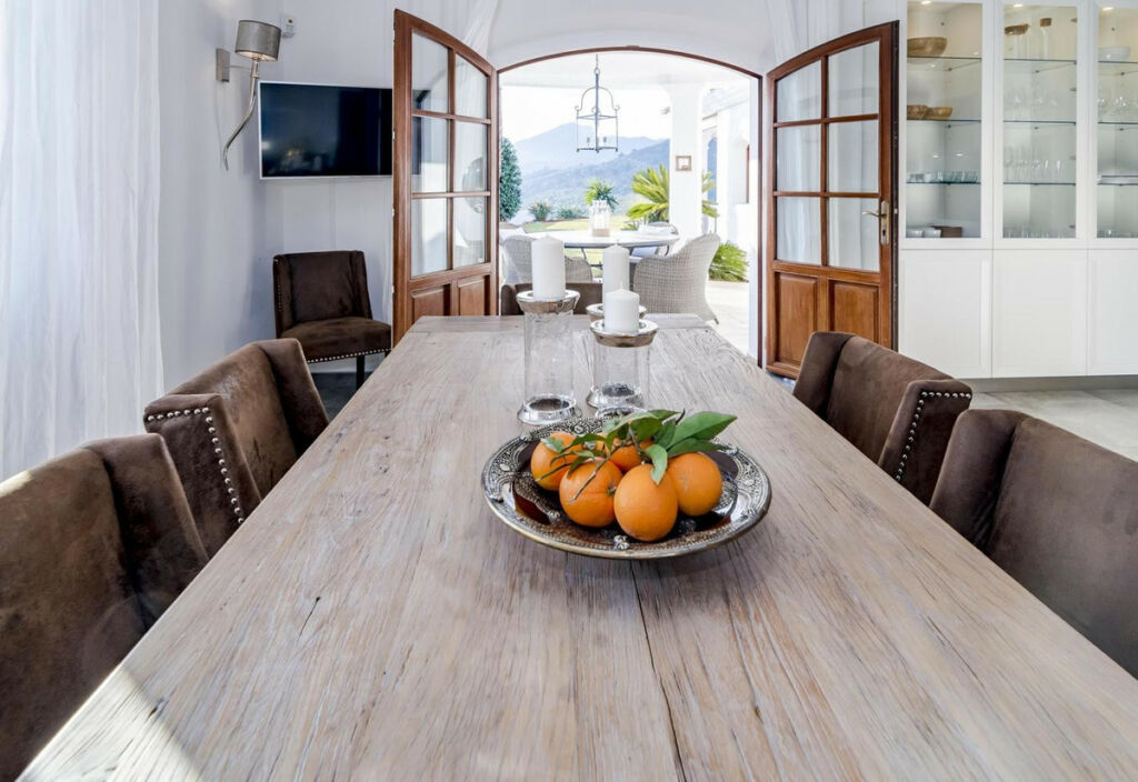 Detached Villa Benahavís Málaga - image 19