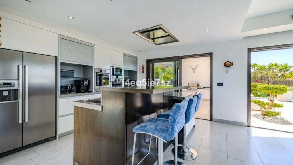 Detached Villa Javea Alicante - image 19