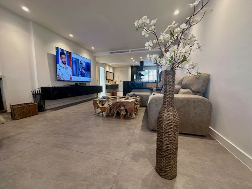 Ground Floor Apartment Estepona Málaga - image 19
