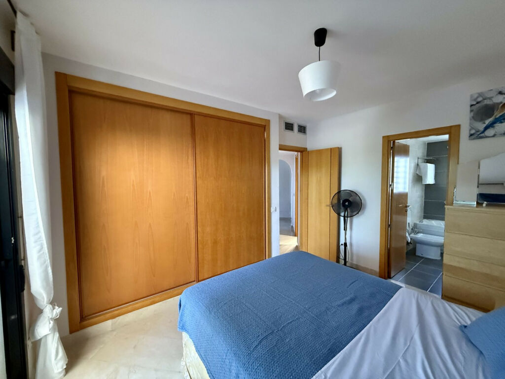 Middle Floor Apartment Riviera del Sol Málaga - image 20