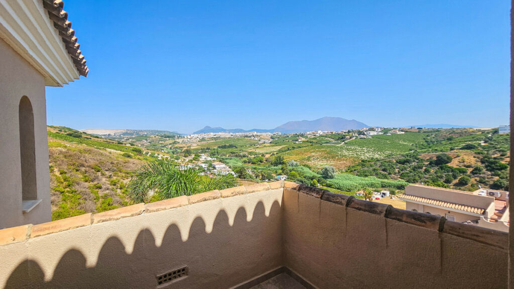 Semi-Detached House La Duquesa Málaga - image 19