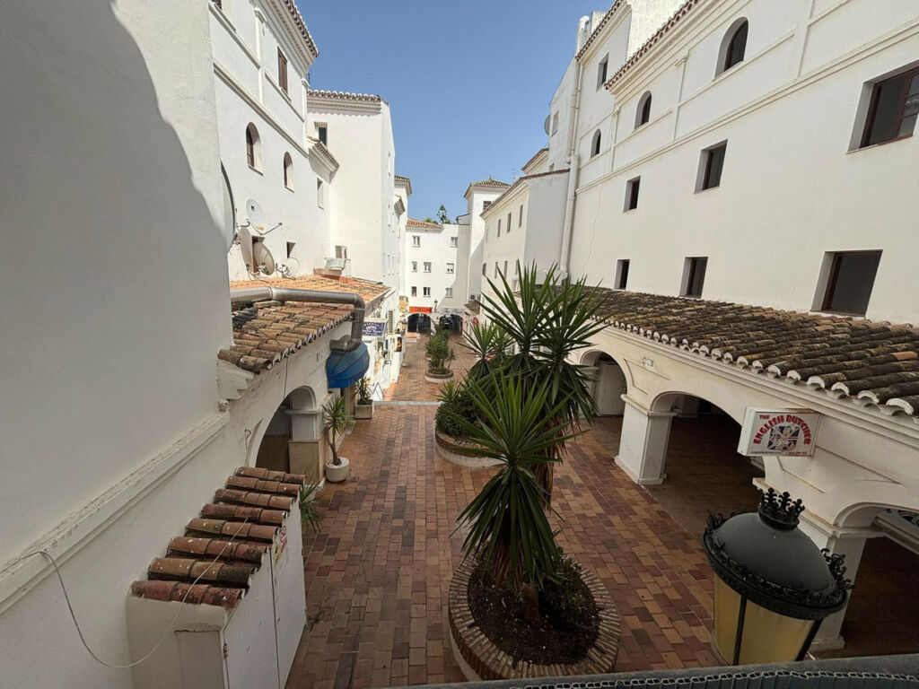 Middle Floor Apartment San Luis de Sabinillas Málaga - image 19