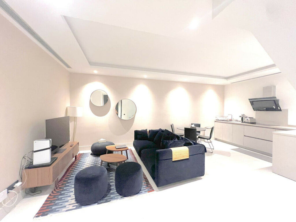 Duplex The Golden Mile Málaga - image 19